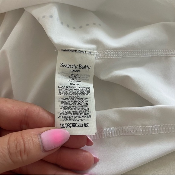 Sweaty Betty Tank - Picture 5 of 7